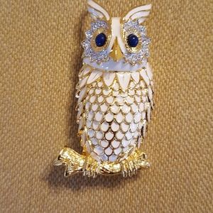 Kenneth J Lane Owl pin.